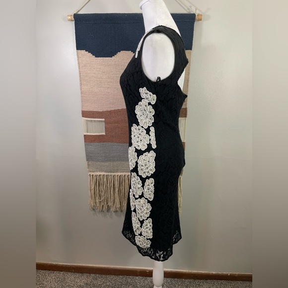 Frank Lyman Designs Black Lace Embroidered Sequined Cocktail Dress Cutout Beaded - Picture 2 of 7